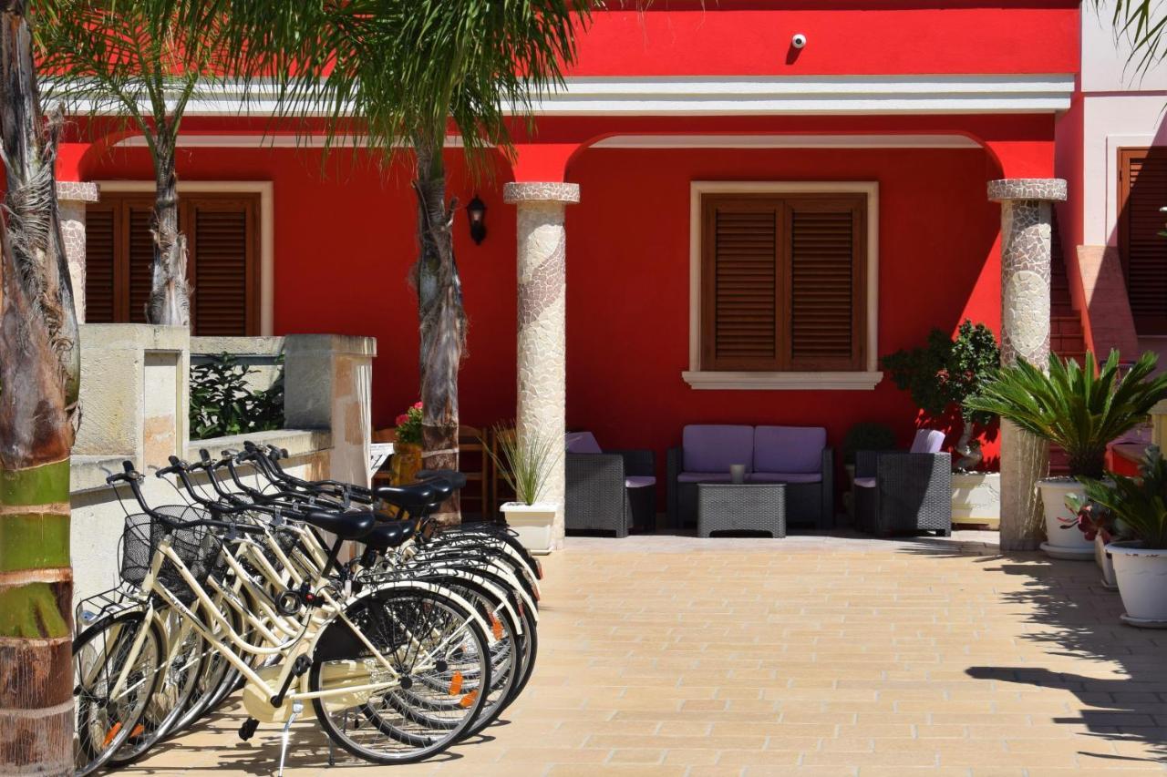 B&B Lizia Porto Cesareo Buitenkant foto