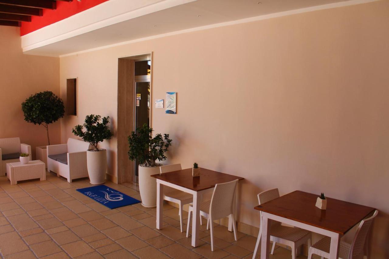 B&B Lizia Porto Cesareo Buitenkant foto