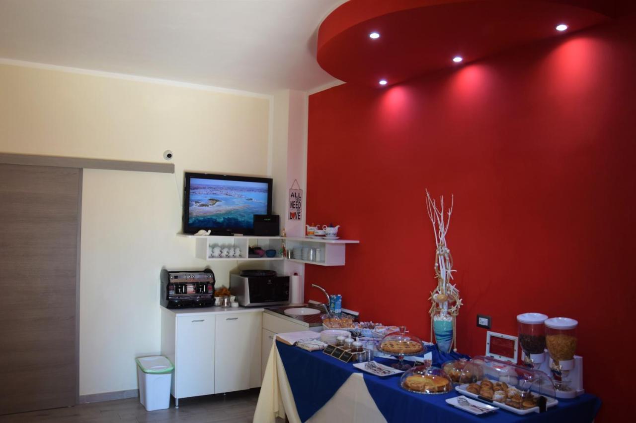 B&B Lizia Porto Cesareo Buitenkant foto