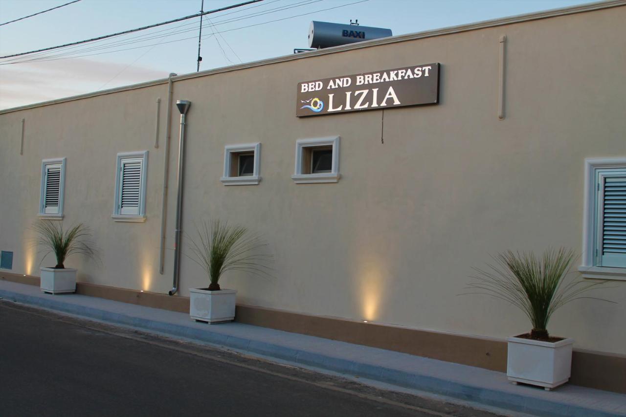 B&B Lizia Porto Cesareo Buitenkant foto